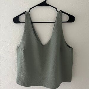 Vuori Sage Green Textured Tank Top